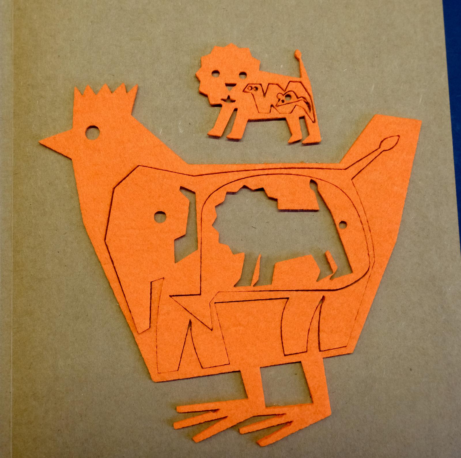 La gallina che ha mangiato un elefante a colazione